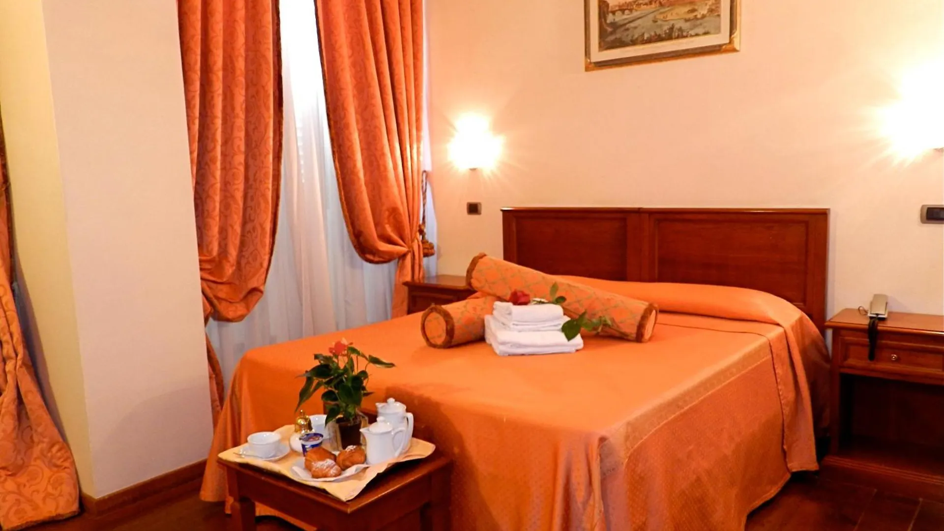 Domus Florentiae Hotel Florens 4*,  Italien